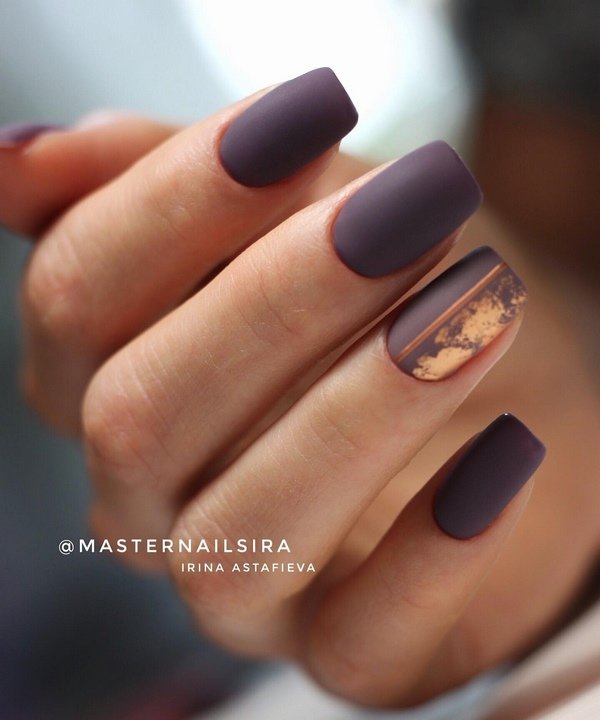 Чарующий маникюр с фольгой 2026 – модные новинки и стили