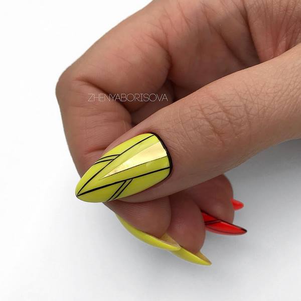 Чарующий маникюр с фольгой 2026 – модные новинки и стили