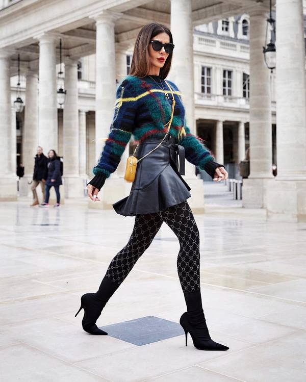 Кожаные юбки 2026 – чудесные образы и последние тренды юбок из кожи