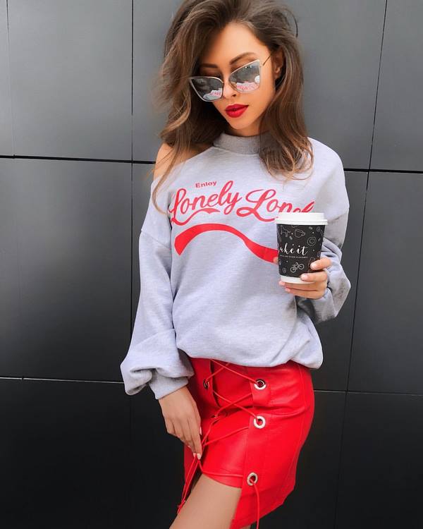 Кожаные юбки 2026 – чудесные образы и последние тренды юбок из кожи