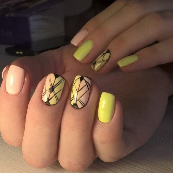 Новые идеи маникюра геометрия 2026 – топ-10 новинок нейл-дизайна