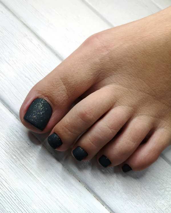 Новинки педикюра зима 2026-2027 – тренды, фото