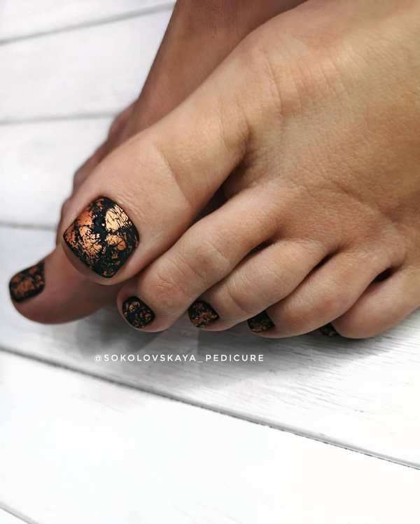 Новинки педикюра зима 2026-2027 – тренды, фото