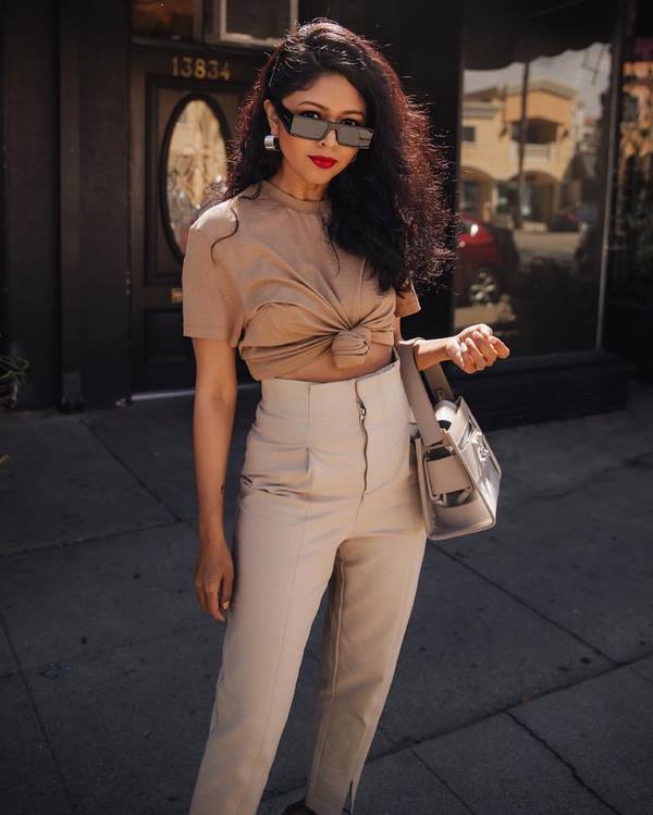 Новинки футболок, маечек и топов 2026 – лучшие стили и сеты