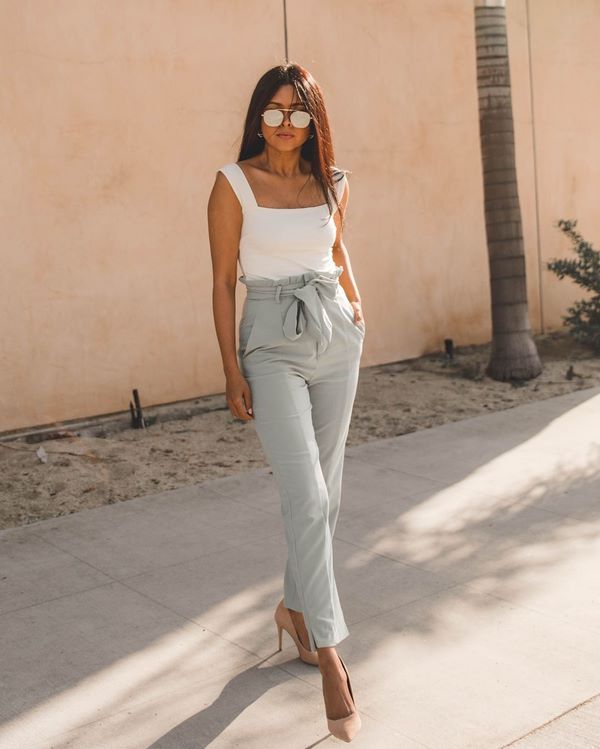 Новинки футболок, маечек и топов 2026 – лучшие стили и сеты