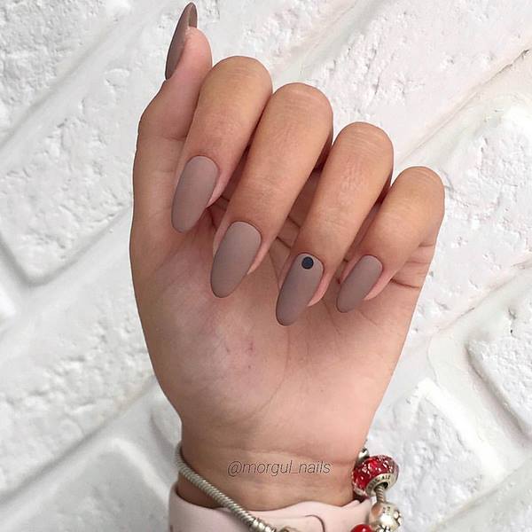 Самый красивый простой маникюр 2026 – новые примеры простого нейл-дизайна