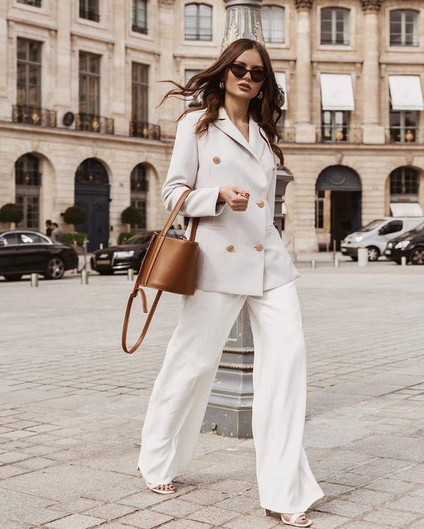 Стиль одежды «минимализм» 2026: как составить модный образ