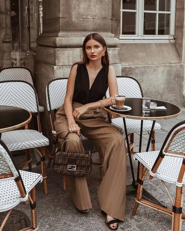 Стиль одежды «минимализм» 2026: как составить модный образ