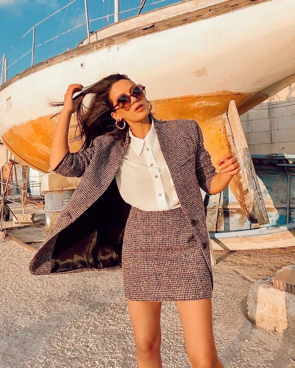 Эффектные луки с женским костюмом весна-лето 2026 – новые идеи образов весна-лето