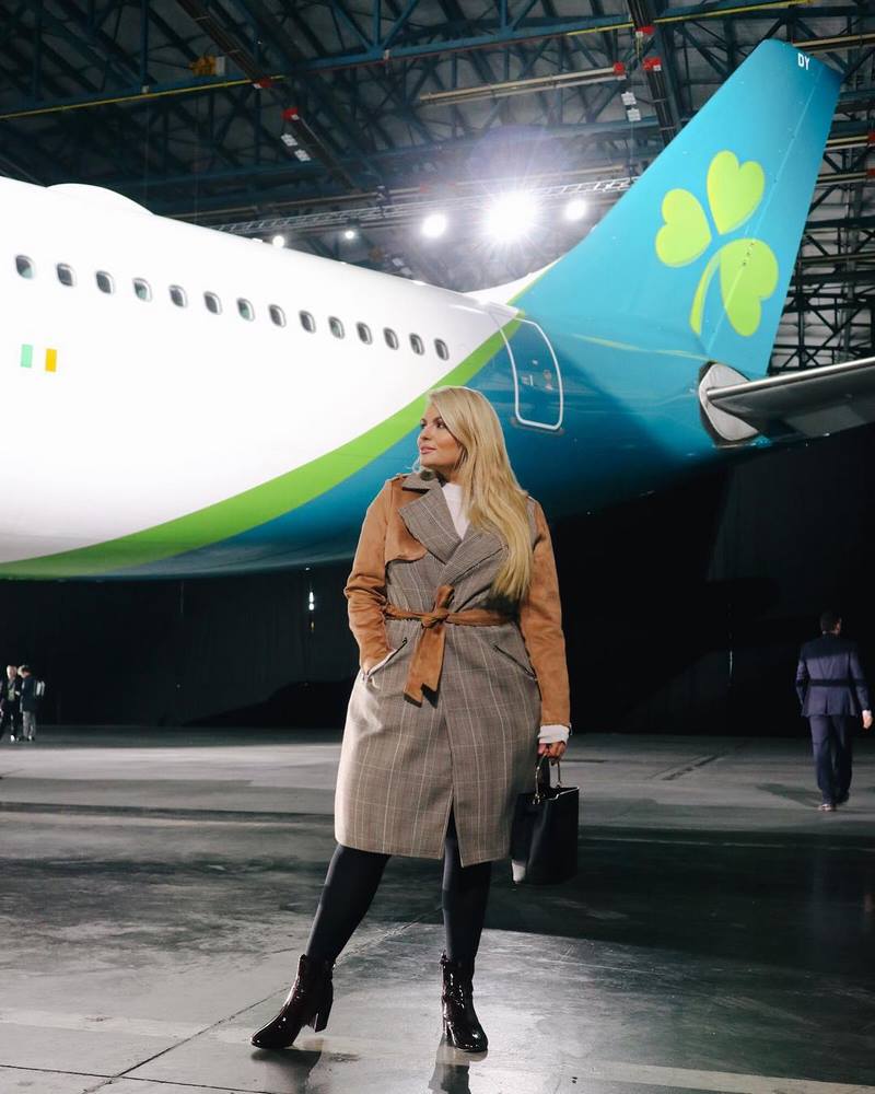 Новинки пальто на весну 2026 – топовые фасоны, образы