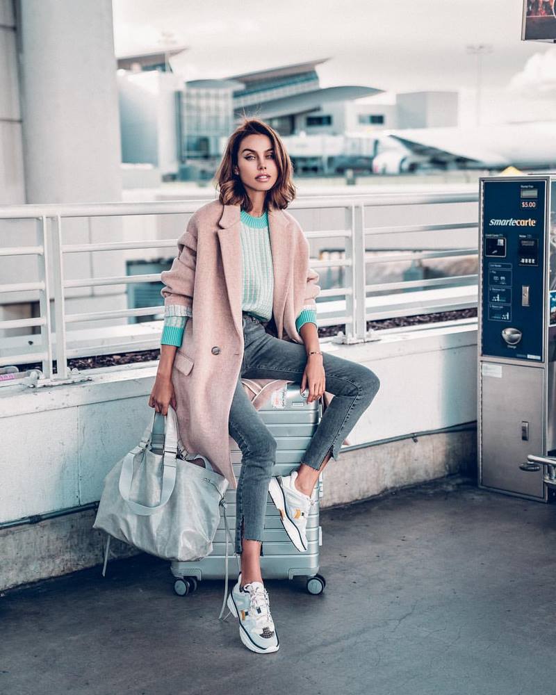 Новинки пальто на весну 2026 – топовые фасоны, образы