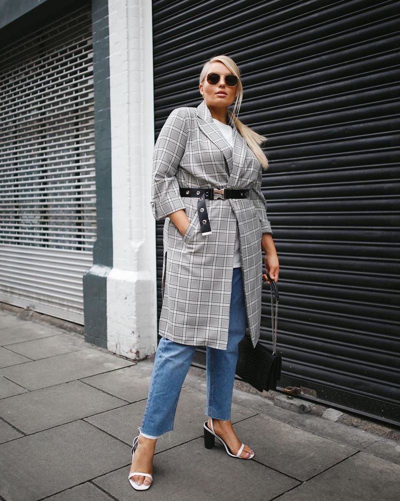 Новинки пальто на весну 2026 – топовые фасоны, образы