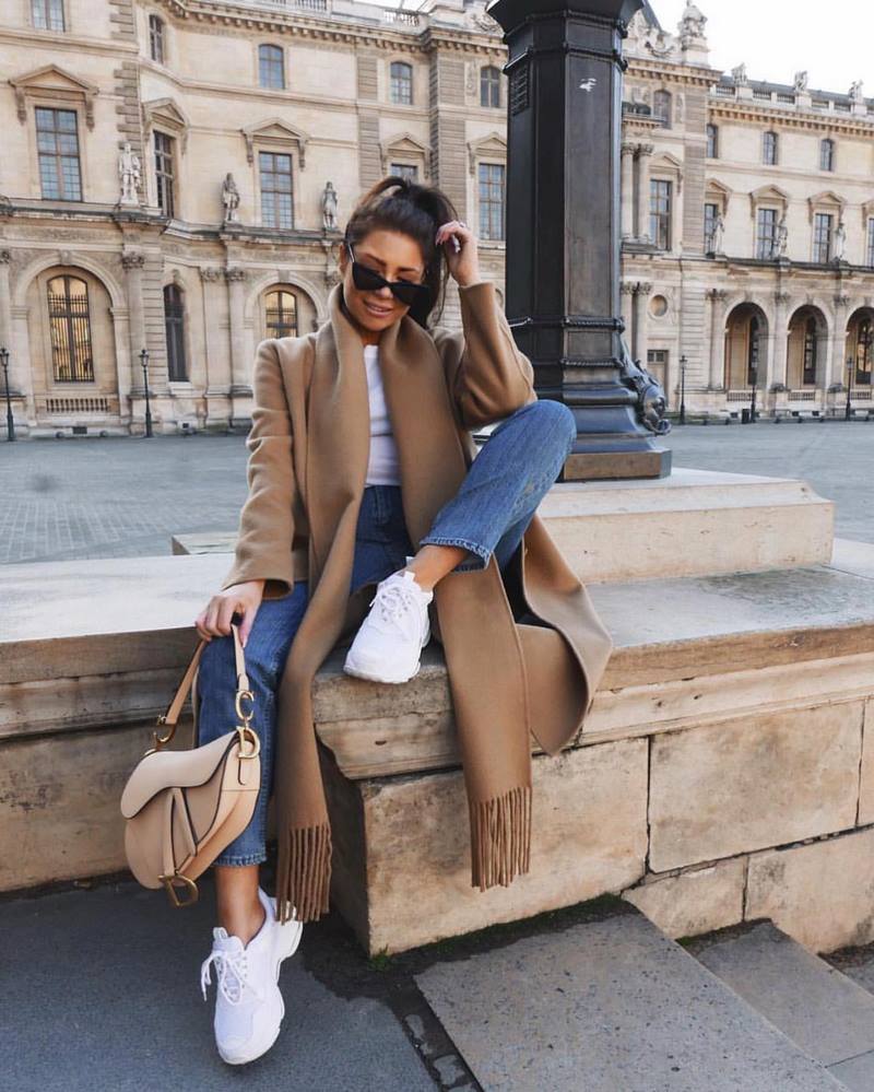 Новинки пальто на весну 2026 – топовые фасоны, образы