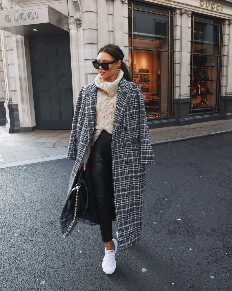 Новинки пальто на весну 2026 – топовые фасоны, образы