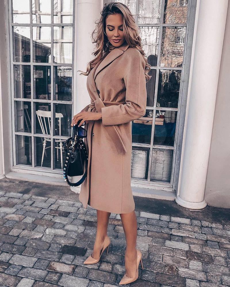 Новинки пальто на весну 2026 – топовые фасоны, образы