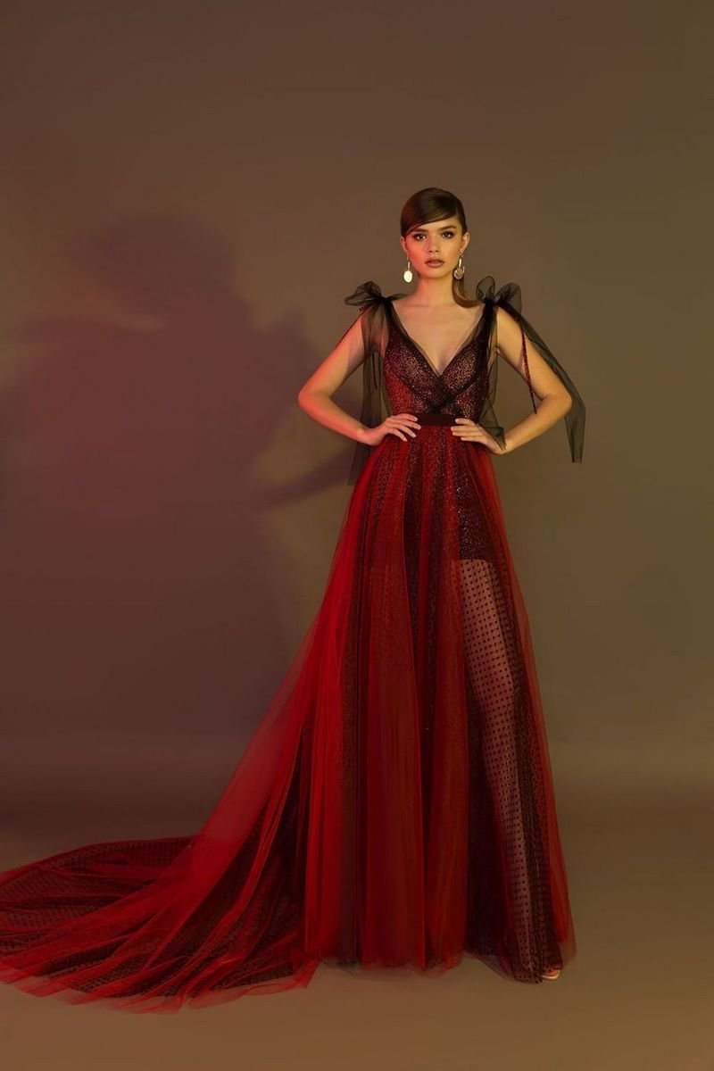 Модное выпускное платье 2026: идеи образов на выпускной