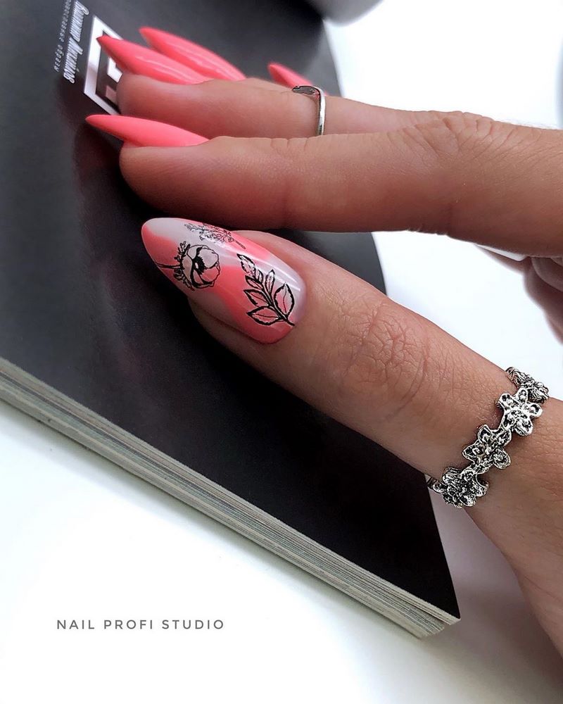 Модный выпускной маникюр 2026: тренды и новинки