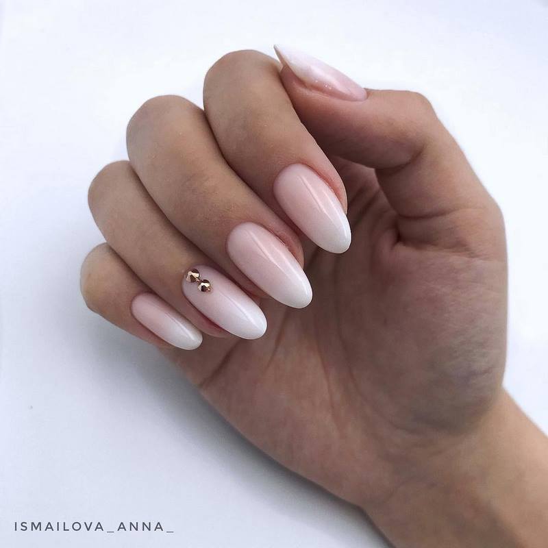 Модный выпускной маникюр 2026: тренды и новинки