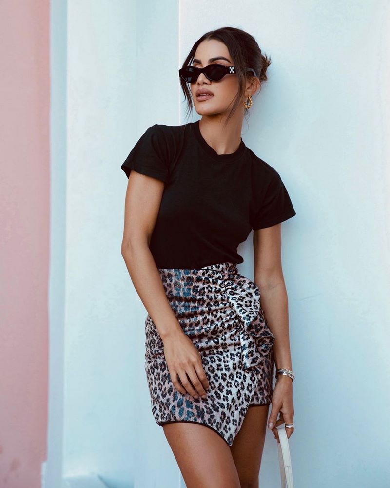 Красивые модели юбок весна-лето 2026: топ-10 главных трендов сезона