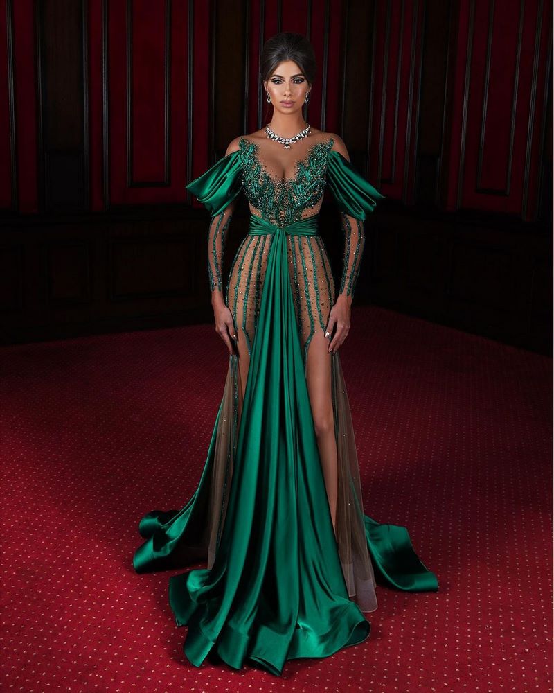 Очаровательные атласные платья 2026. Лучшие новинки блестящих и сверкающих платьев