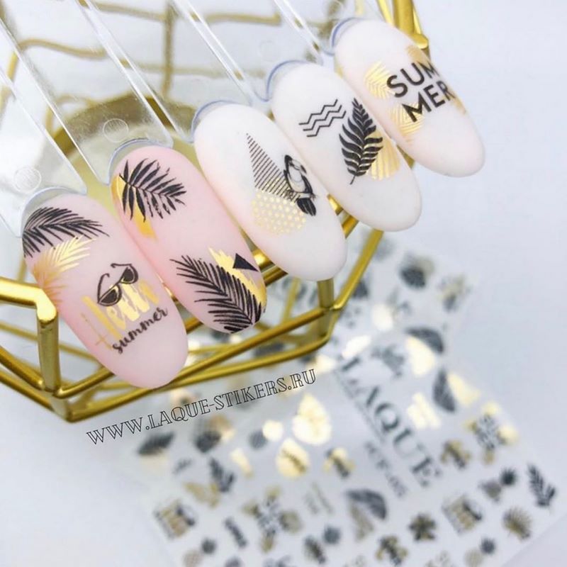 Новинки маникюра с пленками и слайдерами 2026 — фото