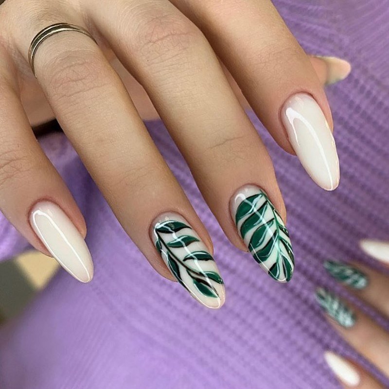 Новинки маникюра с пленками и слайдерами 2026 — фото