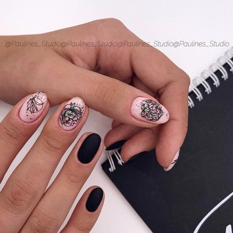 Новинки маникюра с пленками и слайдерами 2026 — фото