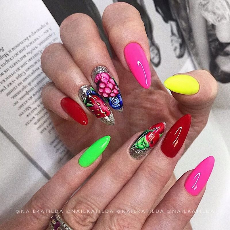 Новинки маникюра с пленками и слайдерами 2026 — фото