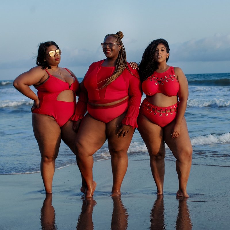 Красивые купальники для полных 2026. Новые модели и тренды