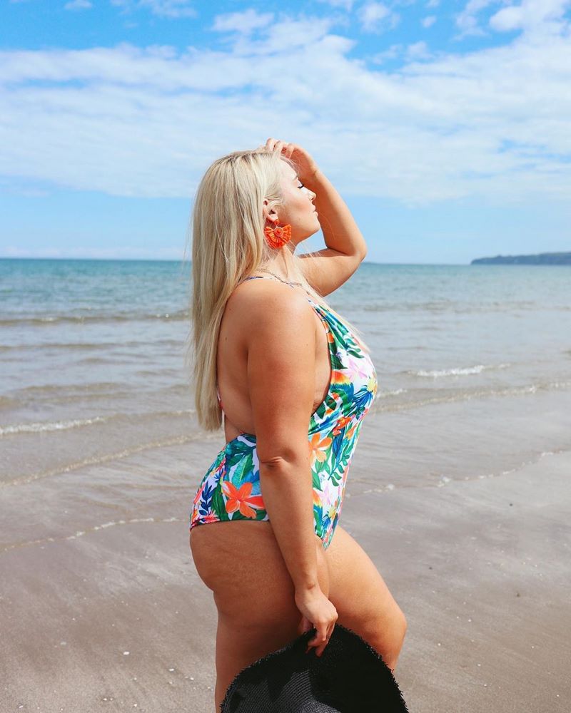 Красивые купальники для полных 2026. Новые модели и тренды