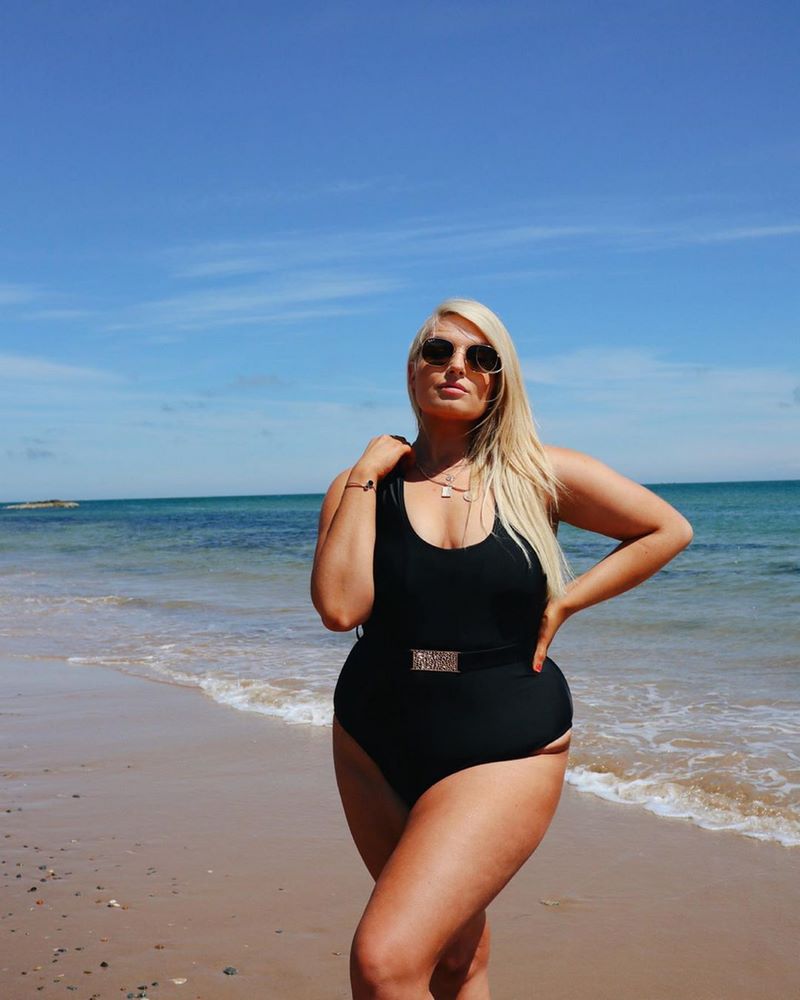 Красивые купальники для полных 2026. Новые модели и тренды