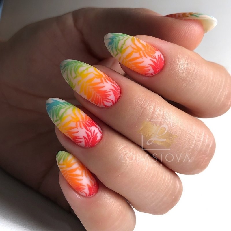 Стильный матовый маникюр 2026: идеи на фото