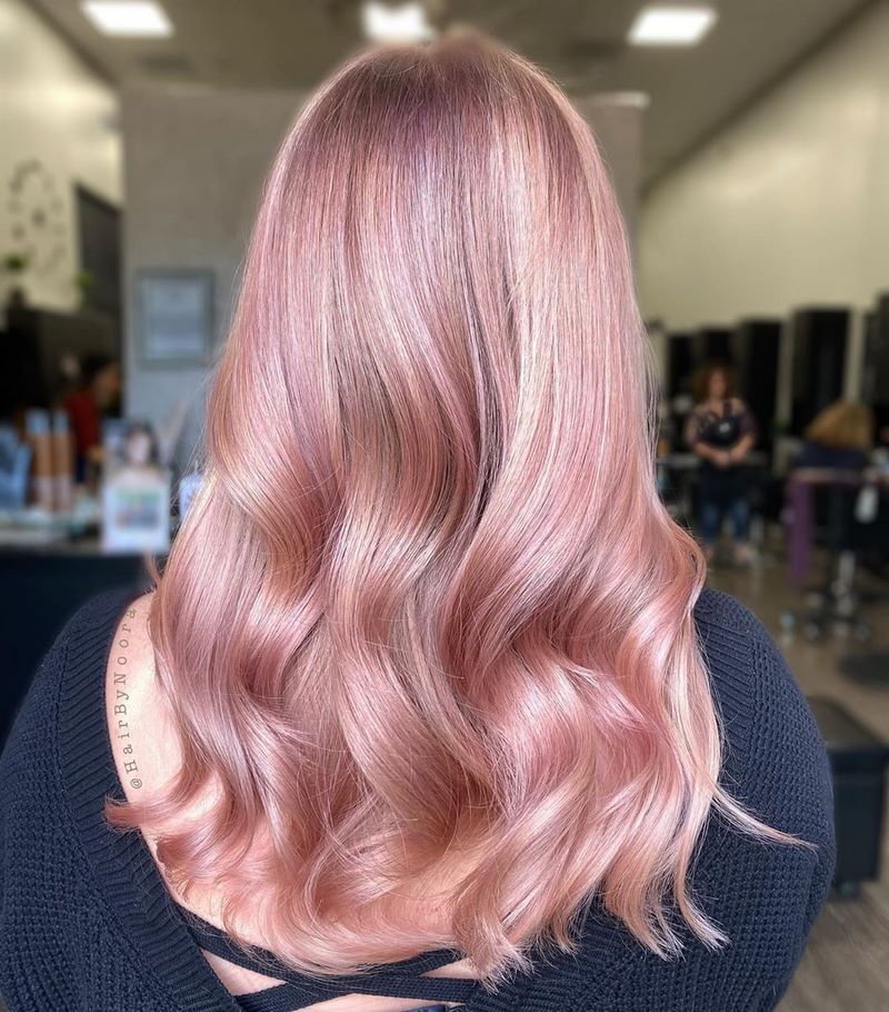 Топовые идеи стрижек и причесок на длинные волосы в сезоне 2026