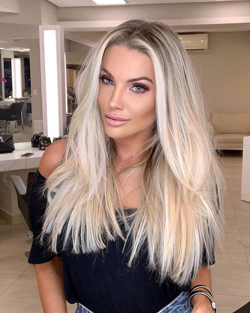 Топовые идеи стрижек и причесок на длинные волосы в сезоне 2026