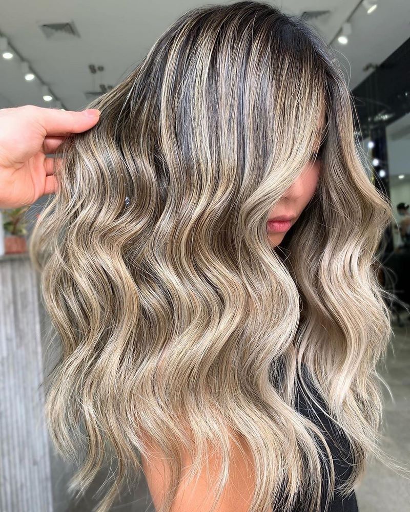 Топовые идеи стрижек и причесок на длинные волосы в сезоне 2026