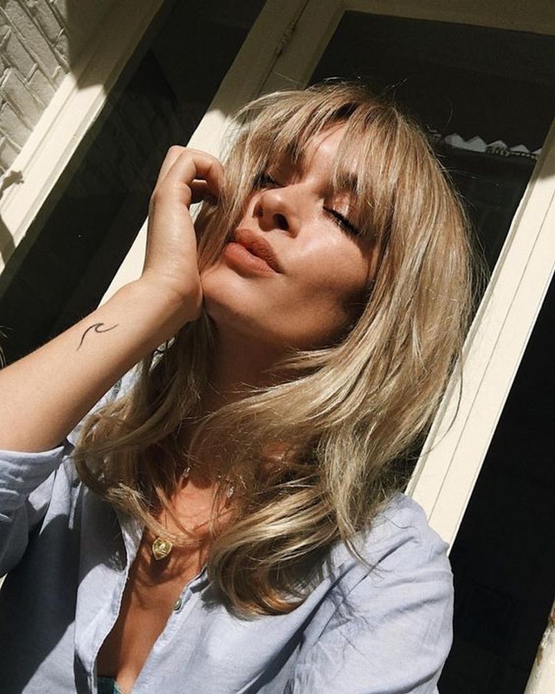 Топовые идеи стрижек и причесок на длинные волосы в сезоне 2026