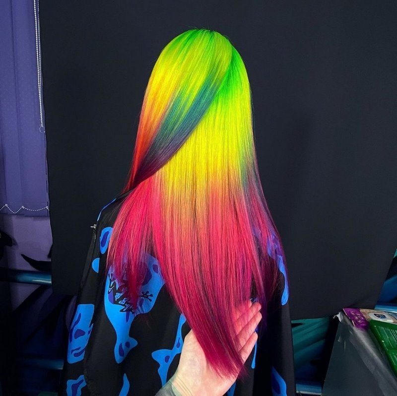 Топовые идеи стрижек и причесок на длинные волосы в сезоне 2026