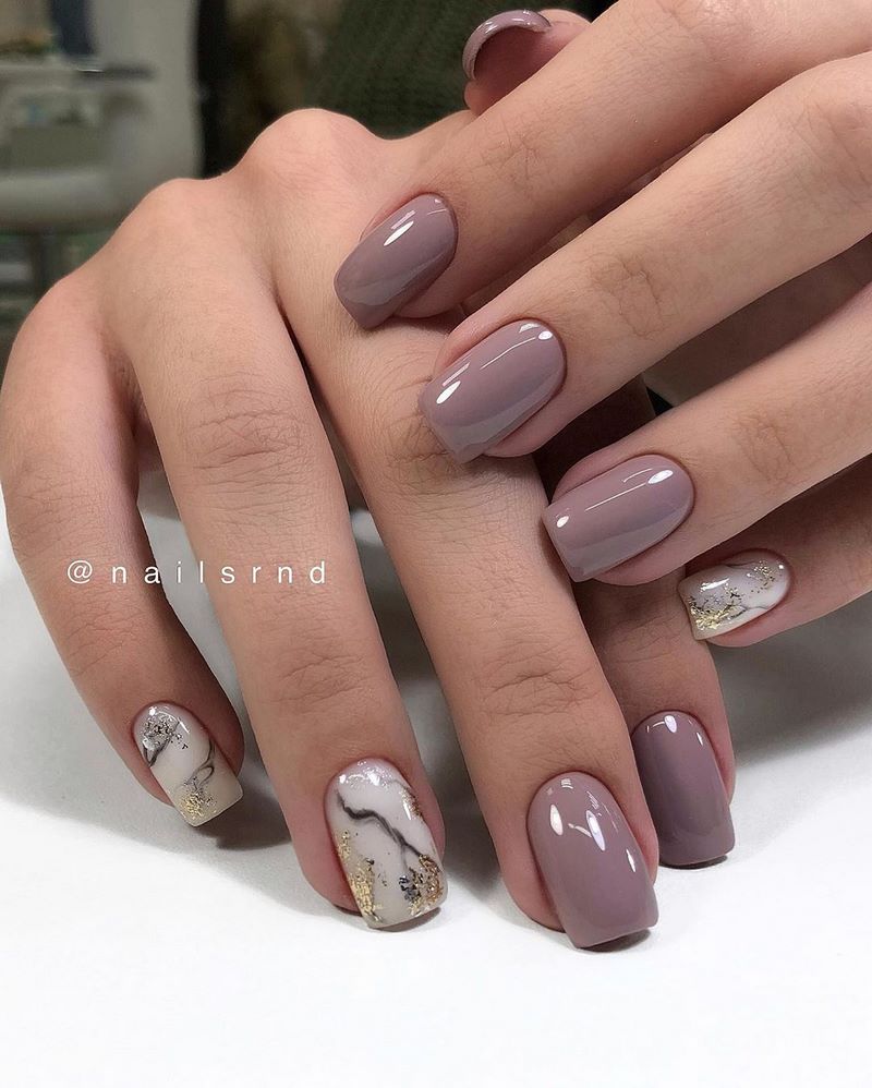 Креативные идеи мраморного маникюра 2026: свежие новинки дизайна