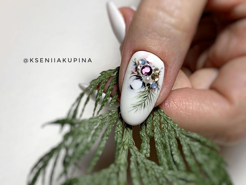 Блистательный новогодний маникюр 2027: фото-примеры