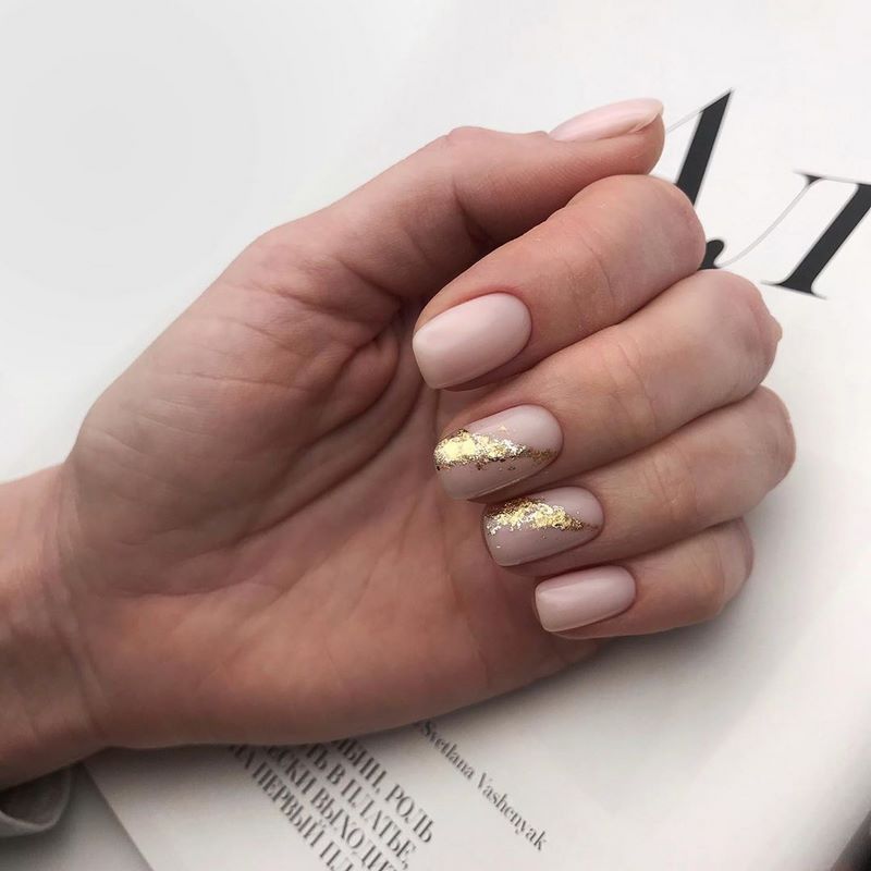 Бесподобный нюдовый маникюр 2026. Дизайны, стили, техники