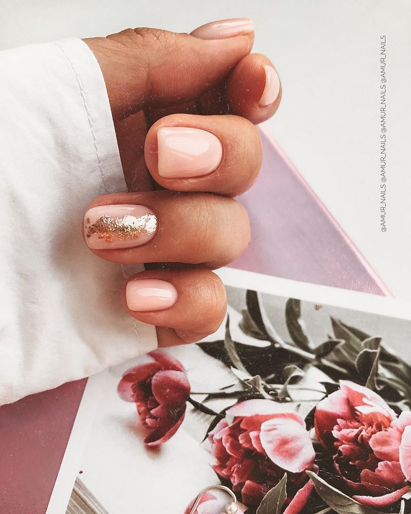 Бесподобный нюдовый маникюр 2026. Дизайны, стили, техники