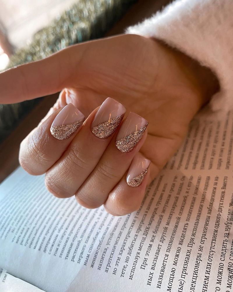 Бесподобный нюдовый маникюр 2026. Дизайны, стили, техники