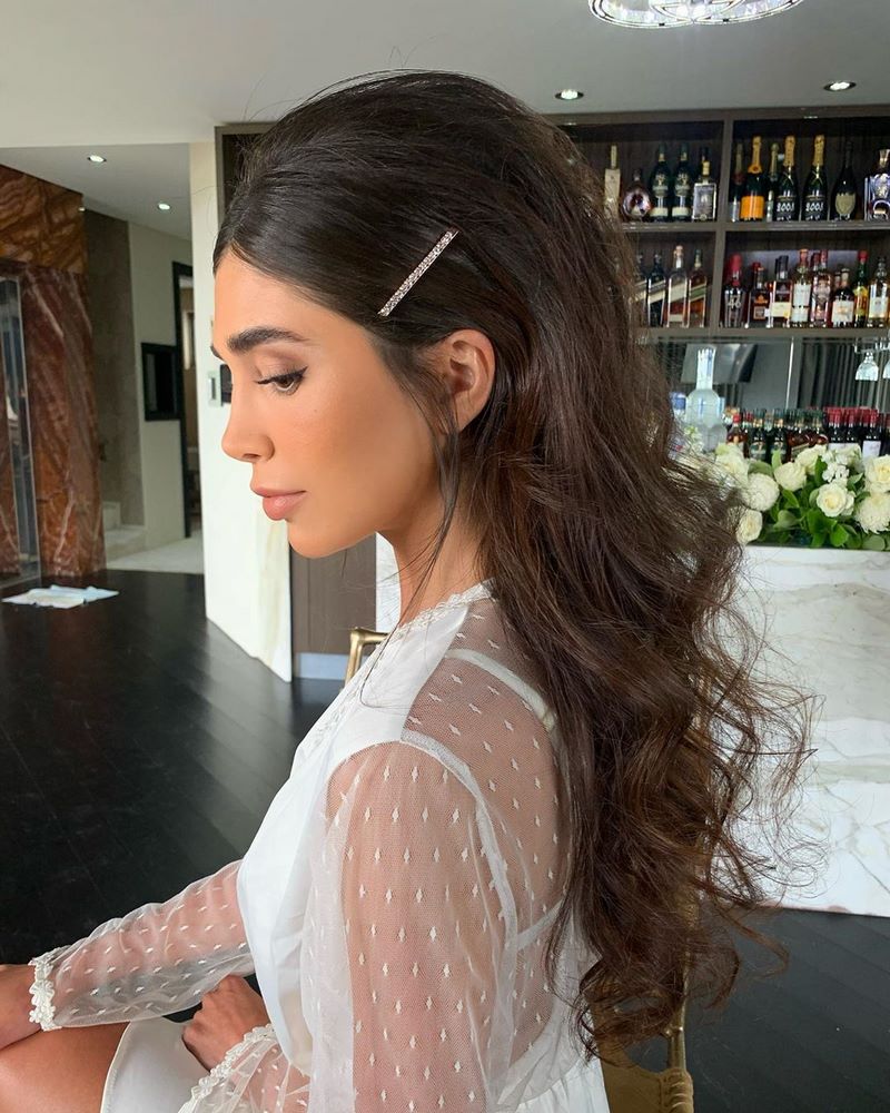 Топовые идеи стрижек и причесок на длинные волосы в сезоне 2026