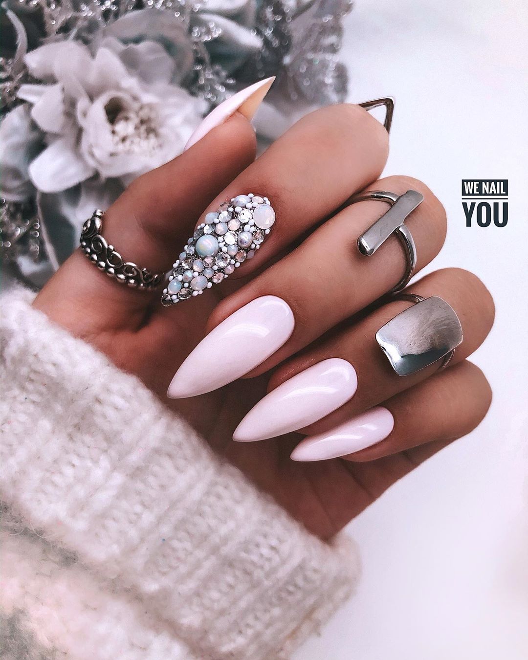 Топовые тренды маникюра 2026: новинки, идеи, фото