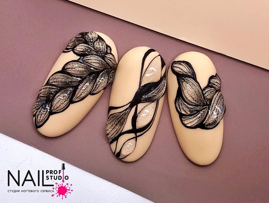 Топовые тренды маникюра 2026: новинки, идеи, фото