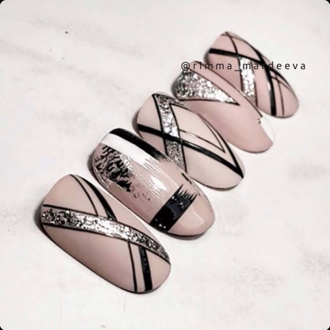 Топовые тренды маникюра 2026: новинки, идеи, фото