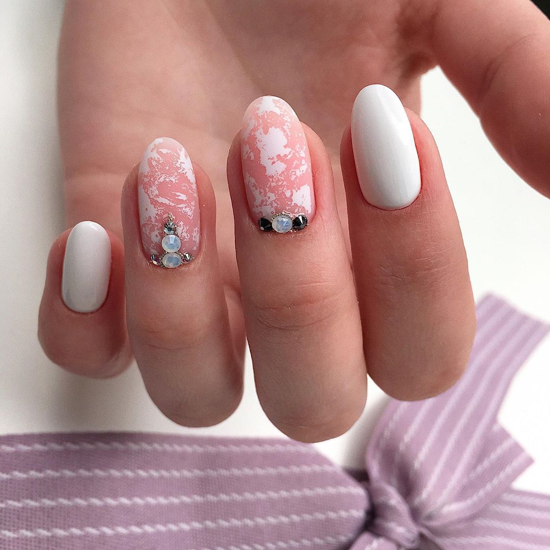 Топовые тренды маникюра 2026: новинки, идеи, фото