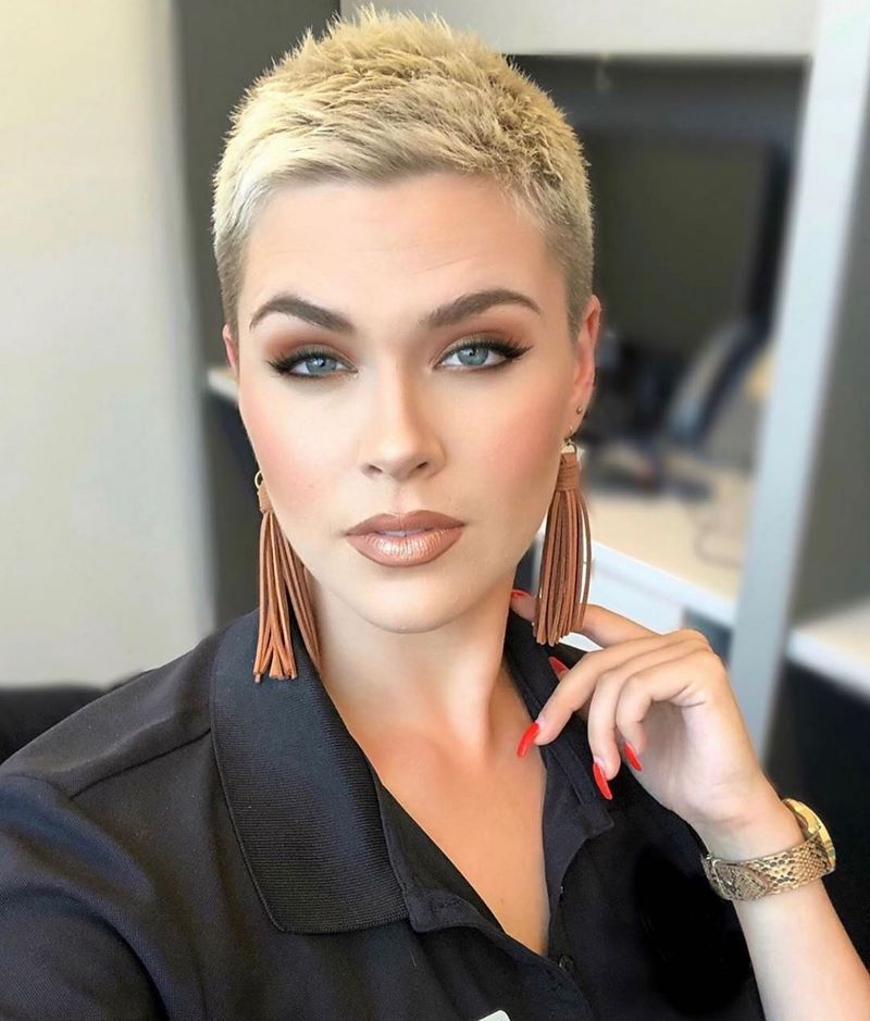 Короткие женские стрижки 2026: фото, идеи коротких стрижек