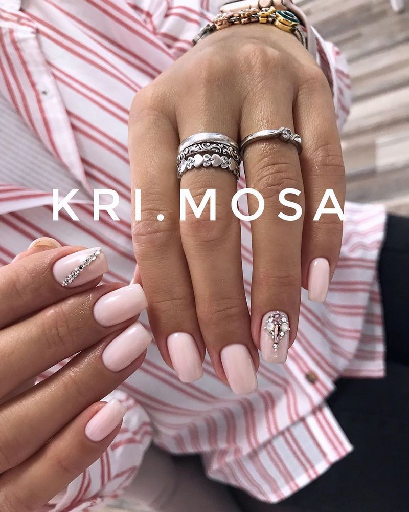 Сногсшибательный свадебный маникюр невесты 2026 – лучший дизайн в новых техниках!