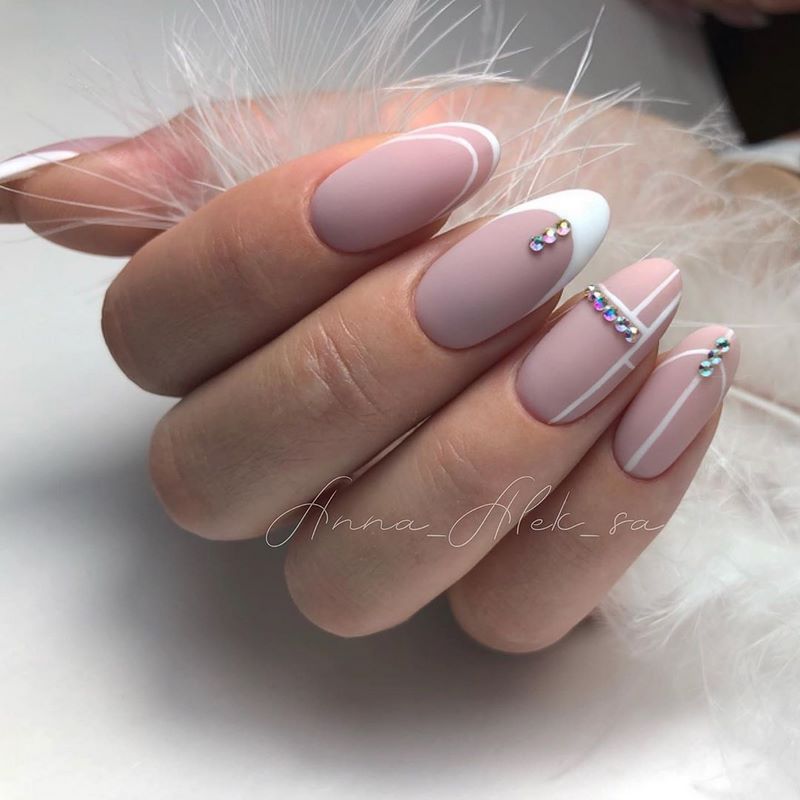 Сногсшибательный свадебный маникюр невесты 2026 – лучший дизайн в новых техниках!